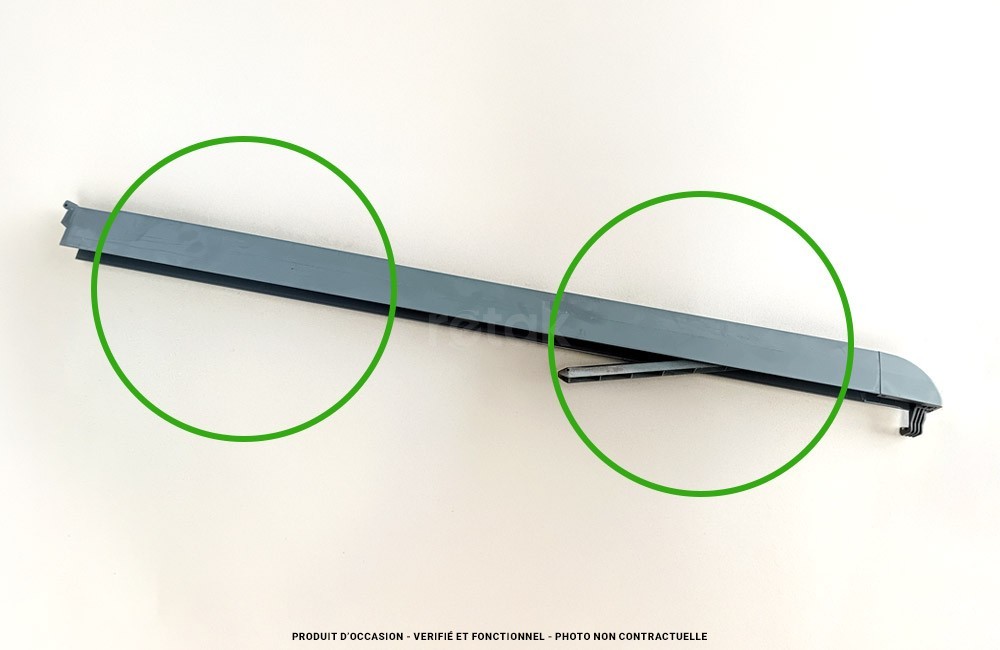 Glissière droite volet roulant V21 VELUX - F06 / M06 / P06 / S06 - bon état