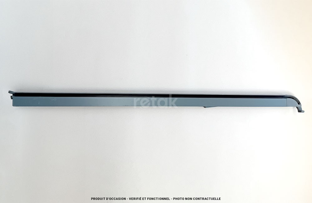 Glissière gauche volet roulant V21 VELUX - F08 / M08 / P08 / S08 / U08 - bon état