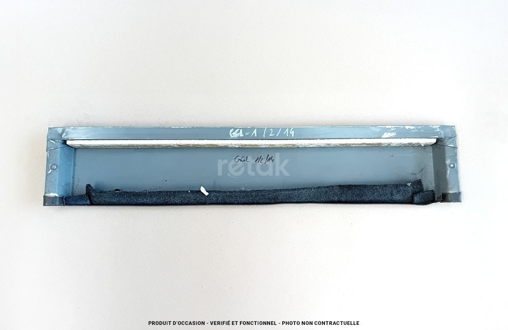 Capot fenêtre VELUX - VKI - Largeur 78cm - état d'usage