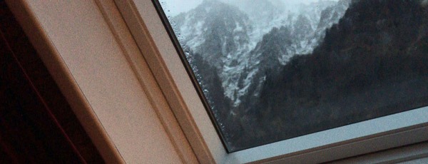 Occasion reconditionné ou déstockage : quelle option choisir pour votre Velux ?